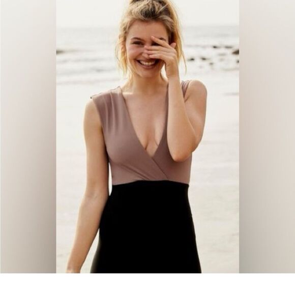 Free People Movement High Beams Onesie XS NWOT - Picture 4 of 16